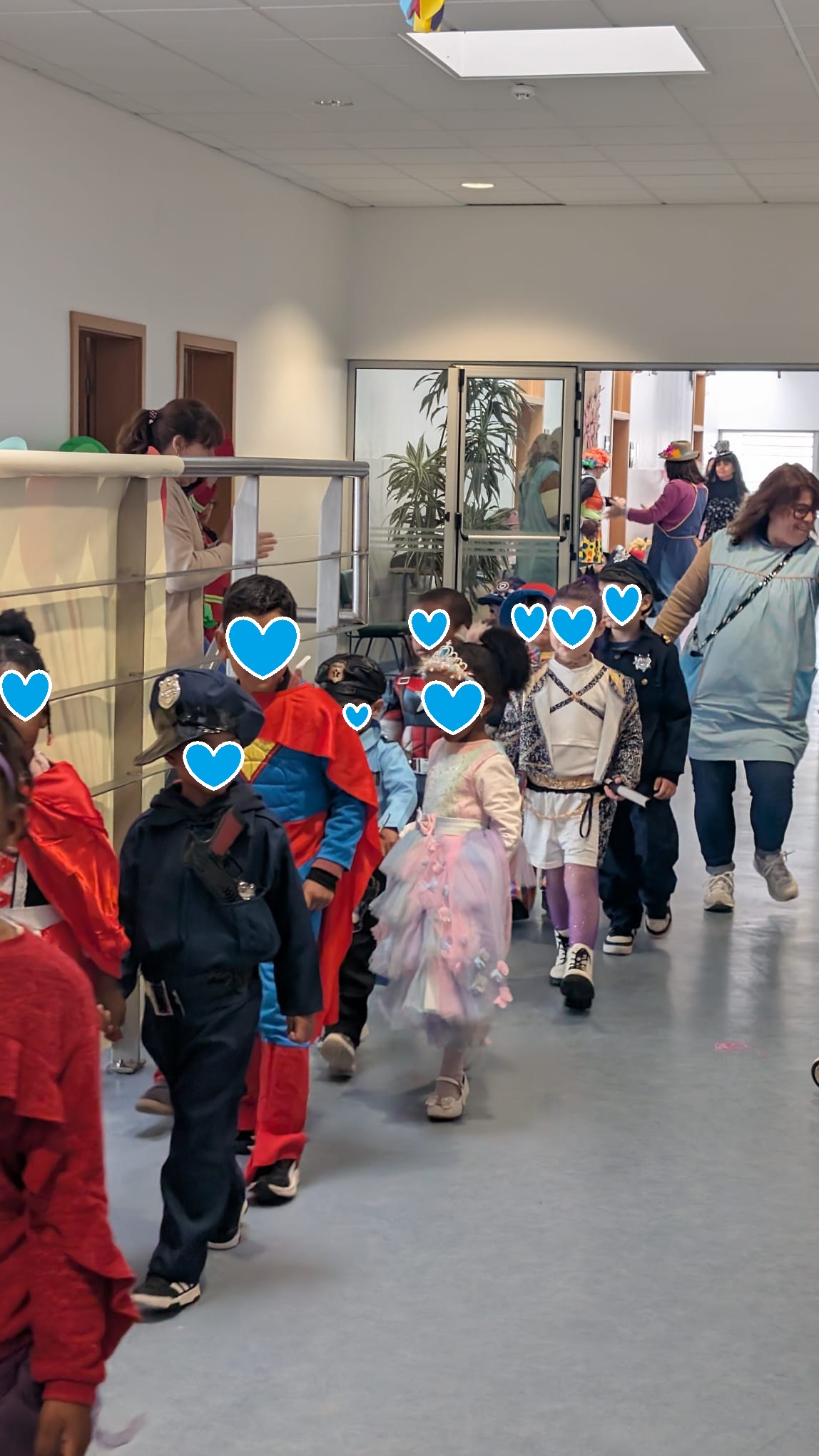 Cumpriu-se a tradição: brincou-se ao Carnaval no AE Salgueiro Maia